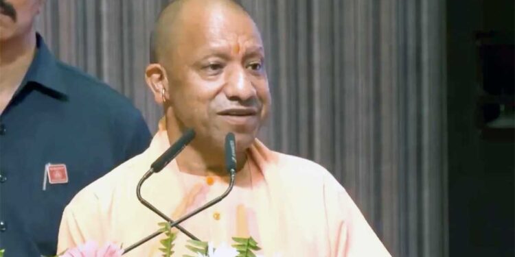 Kanwar Yatra 2026: CM योगी का बड़ा Action Plan, सुरक्षा से समझौता नहीं, अफवाह फैलाने वालों पर होगी कड़ी कार्रवाई