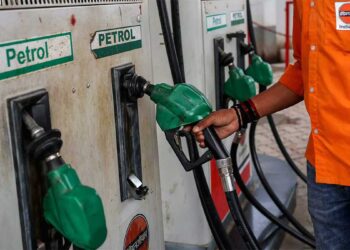 Crude Oil महंगा होते ही केंद्र का बड़ा फैसला, Diesel और ATF पर Windfall Tax बढ़ाया, Petrol को मिली राहत
