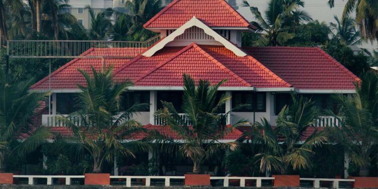 UP RERA Update: घर खरीदारों के लिए बड़ी खुशखबरी! ज्यादा GST वसूला तो मिलेगा रिफंड, जानिए कैसे करें क्लेम