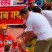 Parliament Protest: राम मंदिर चढ़ावा मुद्दे पर संसद परिसर में विपक्ष का अनोखा प्रदर्शन, साधु के वेश में दिखे पप्पू यादव