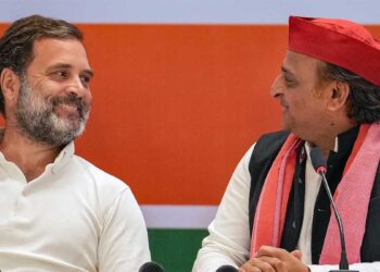 राहुल गांधी ने Akhilesh Yadav Birthday पर दिया बड़ा Political Message, PDA का जिक्र कर 2027 चुनाव को लेकर बढ़ीं चर्चाएं