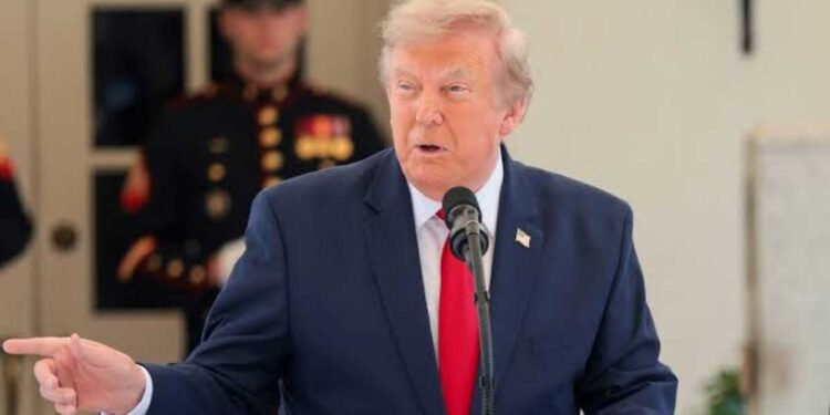 Trump Assassination Threat: ईरान समर्थित इराकी संगठन ने ट्रंप पर इनाम घोषित करने का दावा किया, अमेरिका-ईरान तनाव फिर बढ़ा