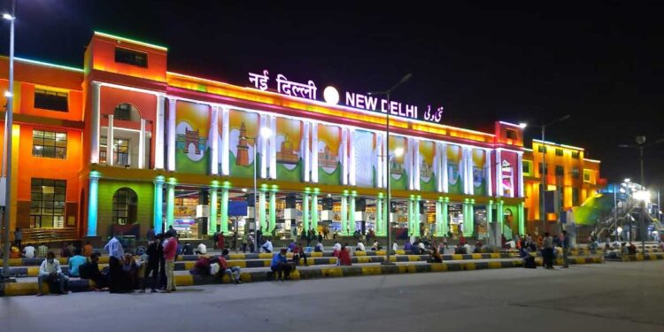 Independence Day 2026: 15 अगस्त से पहले Delhi में हाई अलर्ट, रेलवे स्टेशनों पर 4 दिन चलेगी सख्त Checking