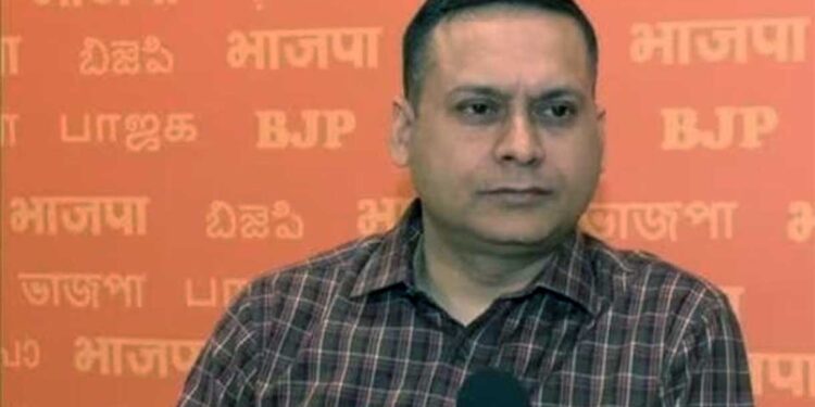 2000 से ज्यादा UPI पेमेंट पर लगेगा 0.5% Tax? BJP नेता ने बताया पूरा सच