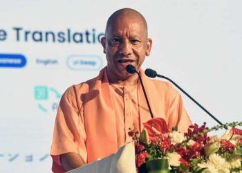 UP में चकबंदी की लंबी प्रक्रिया पर बड़ा एक्शन! 6 जिलों के 13 गांव हुए बाहर, जानें क्या है वजह