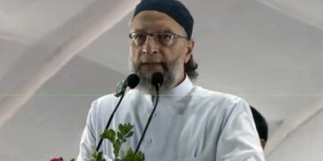 ओवैसी का Gen Z से सवाल- ‘बीवी की गुलामी करोगे?’ फिर बोले- ‘वही अच्छा मर्द है’, UCC पर भी साधा निशाना