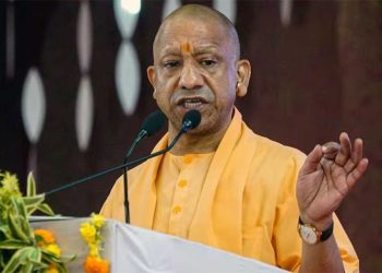 PM Kisan 24th Installment: किसानों के खाते में आए ₹2,000, यूपी के 2.24 करोड़ किसानों को मिला ₹4,482 करोड़ का तोहफा