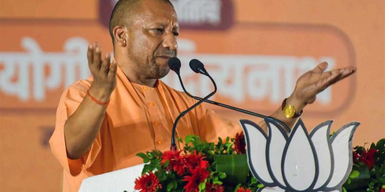 Yogi Adityanath का बड़ा ऐलान: यूपी के हर जिले में बनेगा ‘Sardar Patel Industrial Zone’, युवाओं को मिलेगा रोजगार; नेहरू और कांग्रेस पर भी साधा निशाना