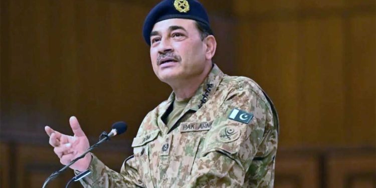 Pakistan Crisis: अफगानिस्तान से PoK तक बढ़ा तनाव, आर्मी चीफ आसिम मुनीर ने भारत पर लगाए आरोप