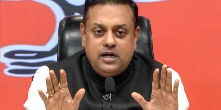 Sambit Patra का विपक्ष पर बड़ा हमला! बोले- ‘भारत का दुश्मन कौन है?’, राहुल गांधी को लेकर भी कसा तंज